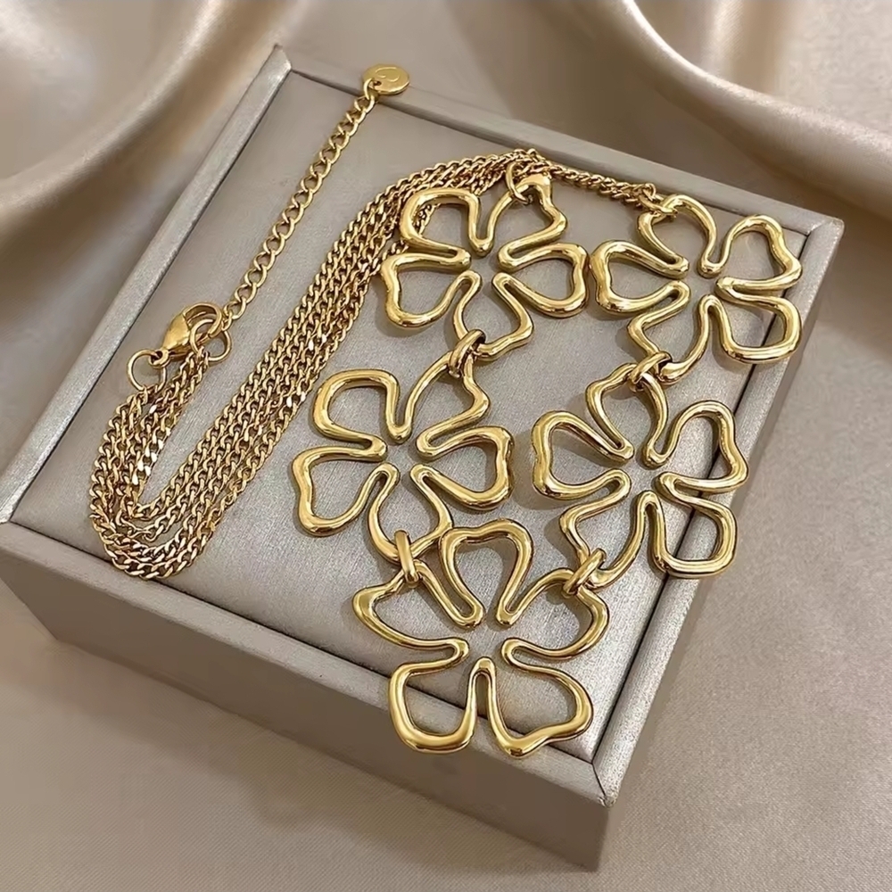 Gold Floral Link Necklace - Picture 2 of 6